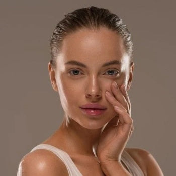 How Essential Amino Acids and Bone Broth Protein Are Important Supplements for Beautiful Skin, Hair, Nails, and Body