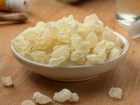 Mastic gum: Uses, benefits, side effects, and more