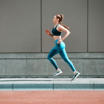 8 WAYS TO IMPROVE RUNNING SPEED